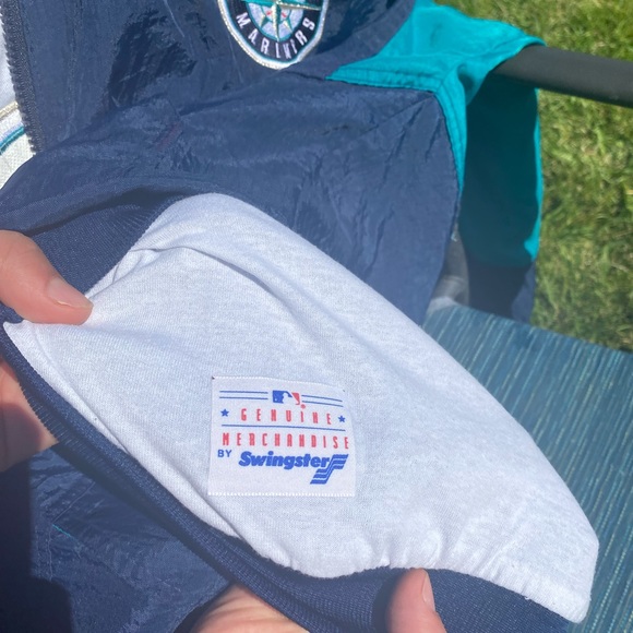 Vintage Quarter-Zip - Picture 6 of 7